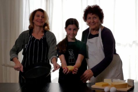 Three generations of Israeli family make a matzah brei you will not want to miss