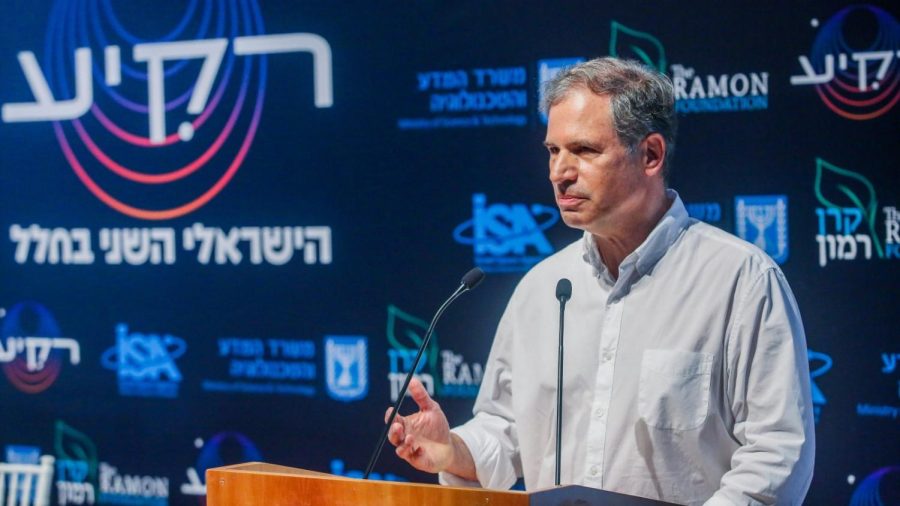 Eytan Stibbe, the second Israeli astronaut to launch into space, at a press conference in Tel Aviv. Photo by Flash90