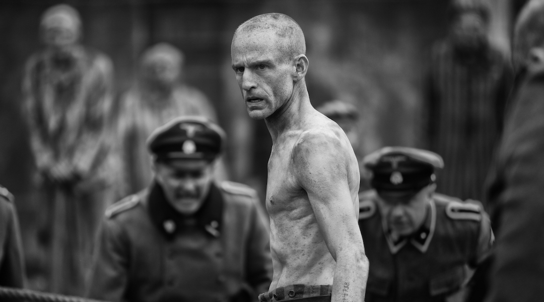 Ben Foster nie powstrzymuje się w nowym filmie HBO, grając ocalałego z Holokaustu boksera