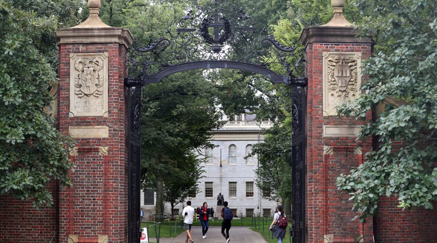 Larry Summers,Alan Dershowitz join Harvard faculty and alumni in denouncing student paper