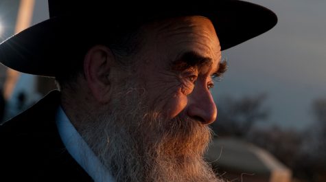 Russia bans entry to numerous U.S. Jews, including Chabad rabbis seeking return of Schneerson library