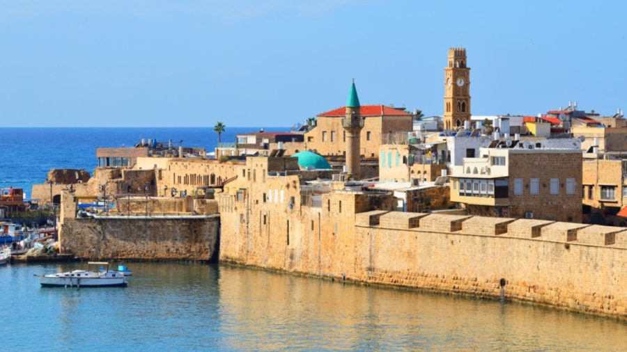 A+view+of+Akko%E2%80%99s+harbor%2C+walls+and+houses+of+worship.+Photo+by+Alex7370+via+Shutterstock.com