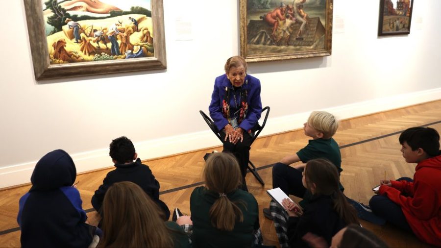 Longtime St. Louis Art Museum docent Judith Garfinkel  speaks to fourth and fifth graders from Imperial, Mo. on Oct. 19. Photo by Bill Motchan