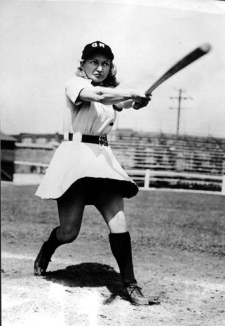 1945 photograph of baseball player Thelma Eisen, from the American Jewish Historical Society Photography Collection.