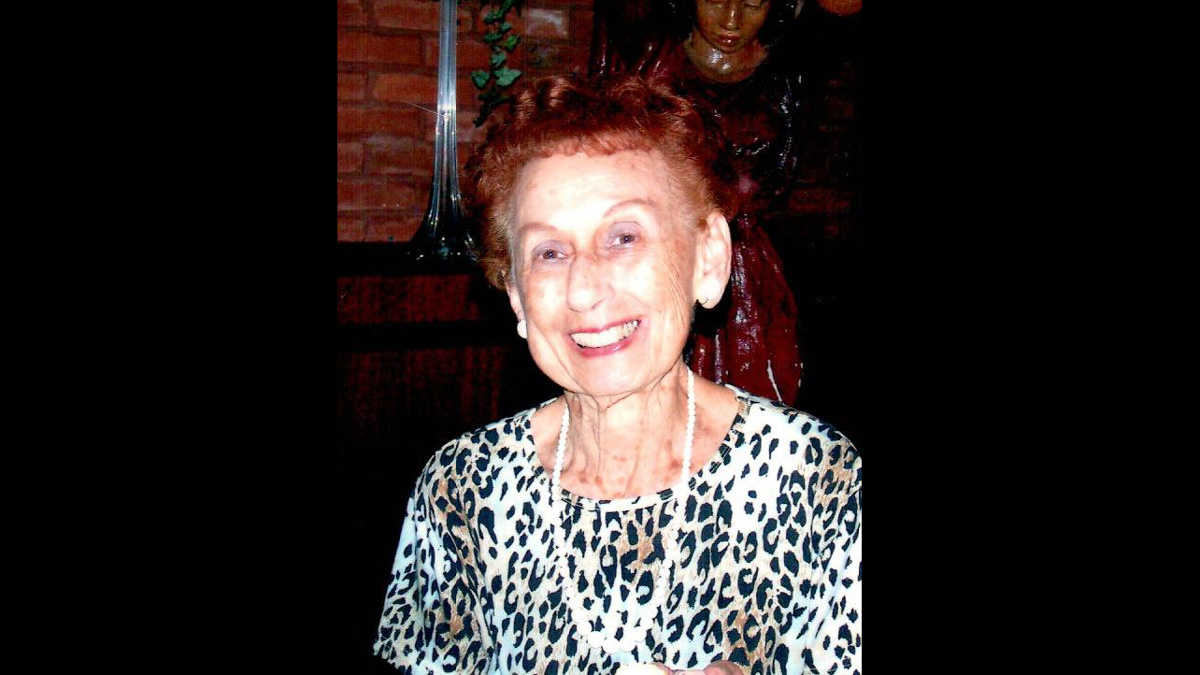 Adele Schneider