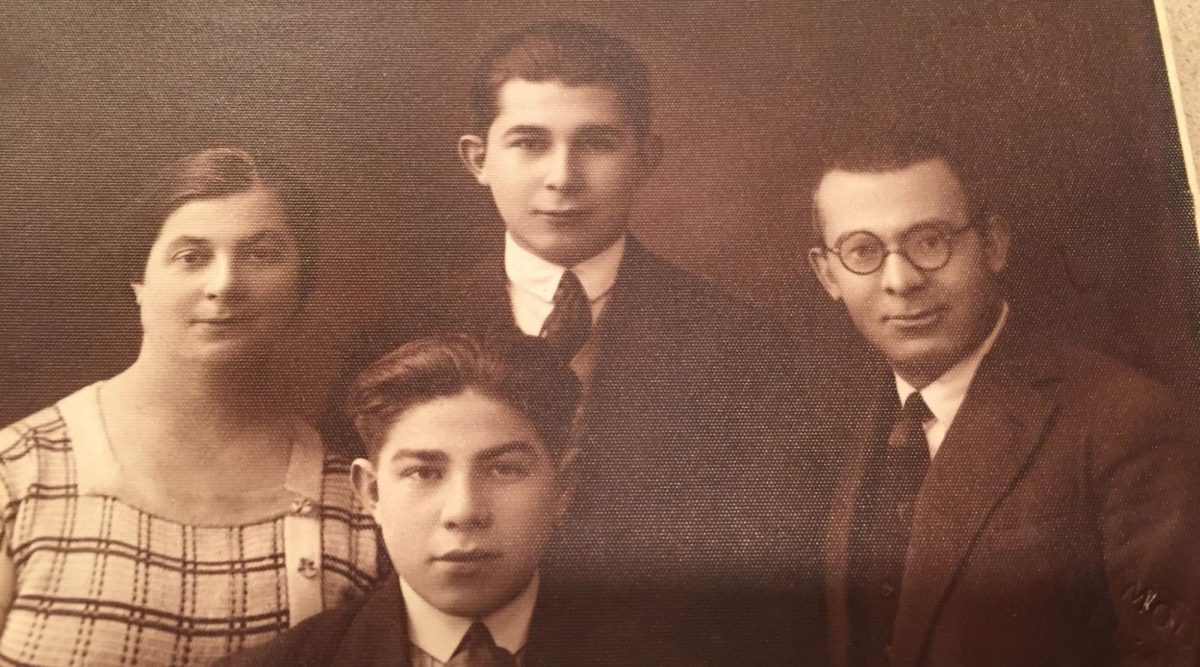 Reuben Efron, back center, poses with his brother Irving Effron, below center and his mother and his uncle in an undated photo. 