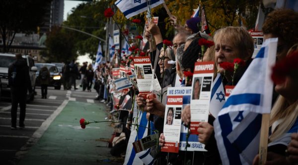 Israelis and supporters rally in support of Hamas hostages outside the United Nations, October 24, 2023. 

