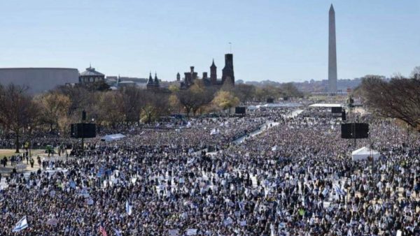 An estimated 290,000 attended the March For Israel in Washington D.C. including 300 from St. Louis
