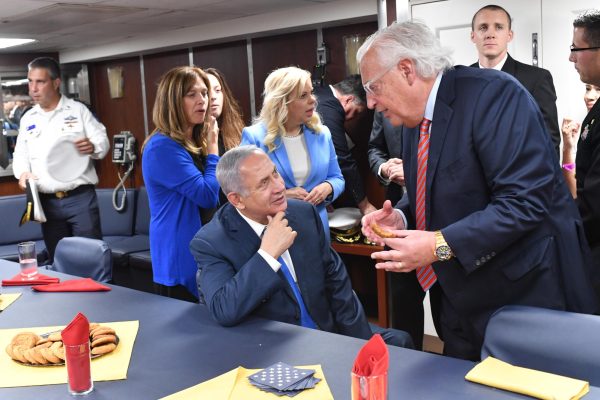 U.S. Ambassador David Friedman (right) joins Prime Minister Benjamin Netanyahu aboard a U.S. Navy warship making a port call in Ashdod on Oct. 11, 2018. Photo: Kobi Gideon, Israeli Government Press Office