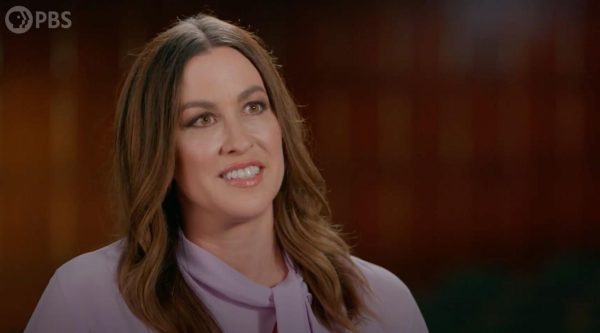 Alanis Morissette shown on PBS celebrity genealogy series Finding Your Roots. (Screenshot from YouTube)