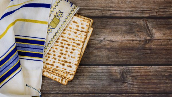 Navigation to Story: Feeling stuck this Pesach? Rabbi Rosenberg may have the solution!