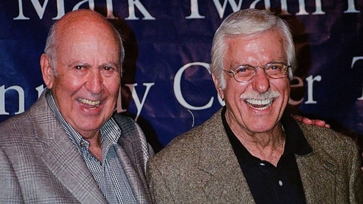 Carl Reiner with Dick Van Dyke. 
From Wash D.C. Kennedy center Mark Twain awards 2000