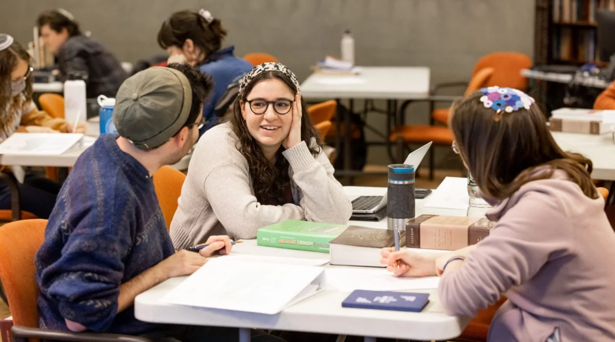 Yael Jaffe, a member of Hadars first cohort of rabbinic ordinees, learns in the New York beit midrash, or study hall, of the Jewish learning and programming center. (Courtesy Hadar)