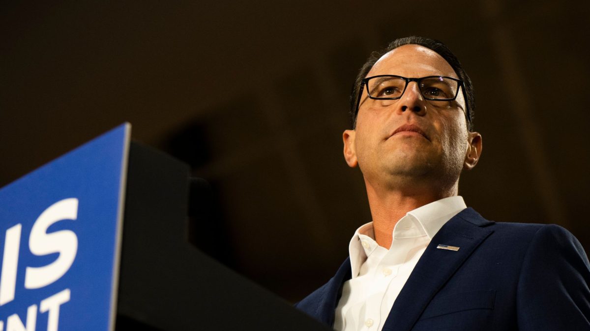 Pennsylvania Gov. Josh Shapiro speaks during a campaign event for Democratic presidential candidate Vice President Kamala Harris, Ambler, Pennsylvania, July 29, 2024. (Joe Lamberti for The Washington Post via Getty Images)