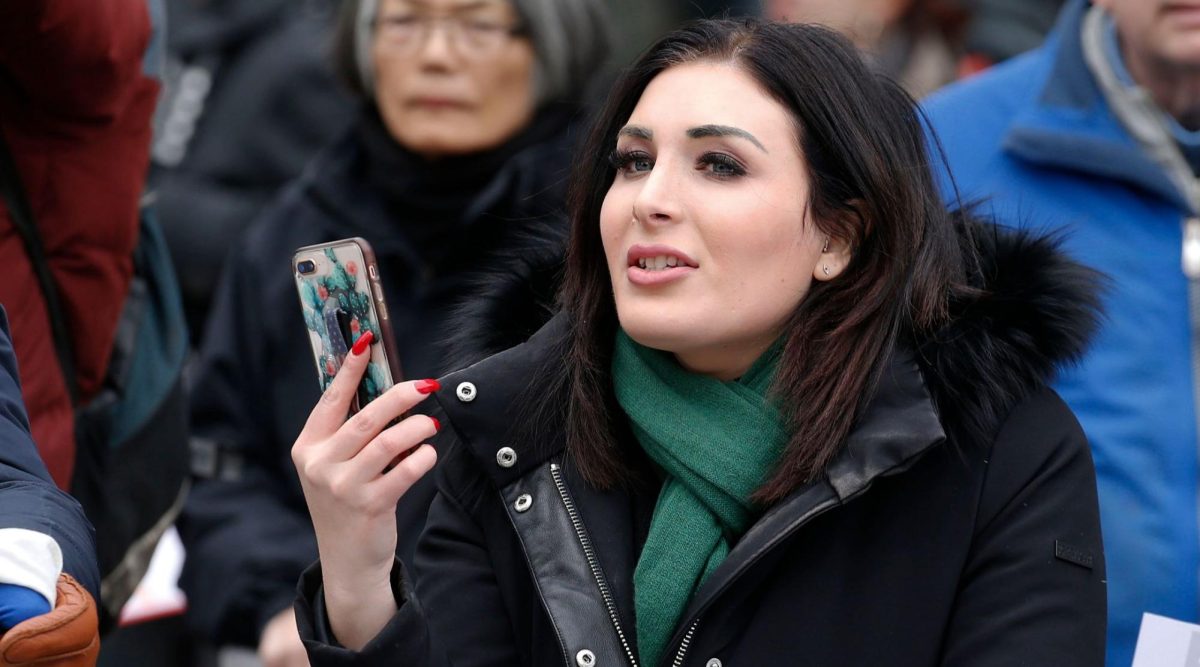 Political activist Laura Loomer stands across from the Women's March 2019 in New York City on January 19, 2019. (John Lamparski/Getty Images)