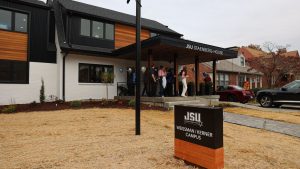 From Slurpee machines to a synagogue: Inside JSU’s new teen center!