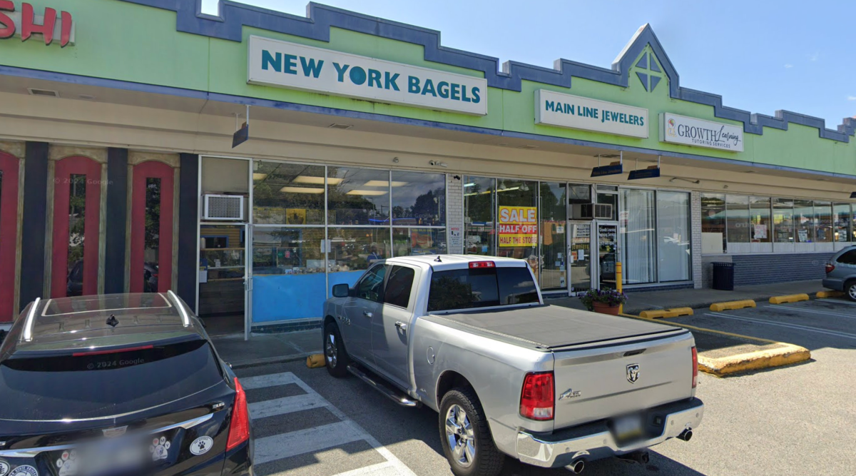 New York Bagel Bakery in Philadelphia has served kosher-keeping customers for decades. Its longtime owner was recently accused of antisemitism, a charge he denies. (Screenshot from Google Maps)