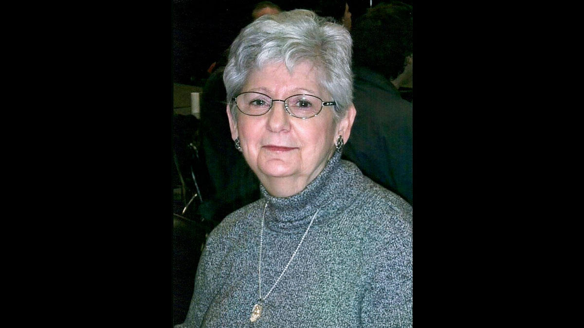 Barbara Lee Lewis