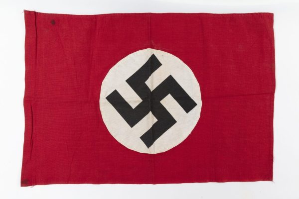 A Nazi Germany flag from the collection of the Missouri Historical Society. Credit: Wikimedia Commons.
