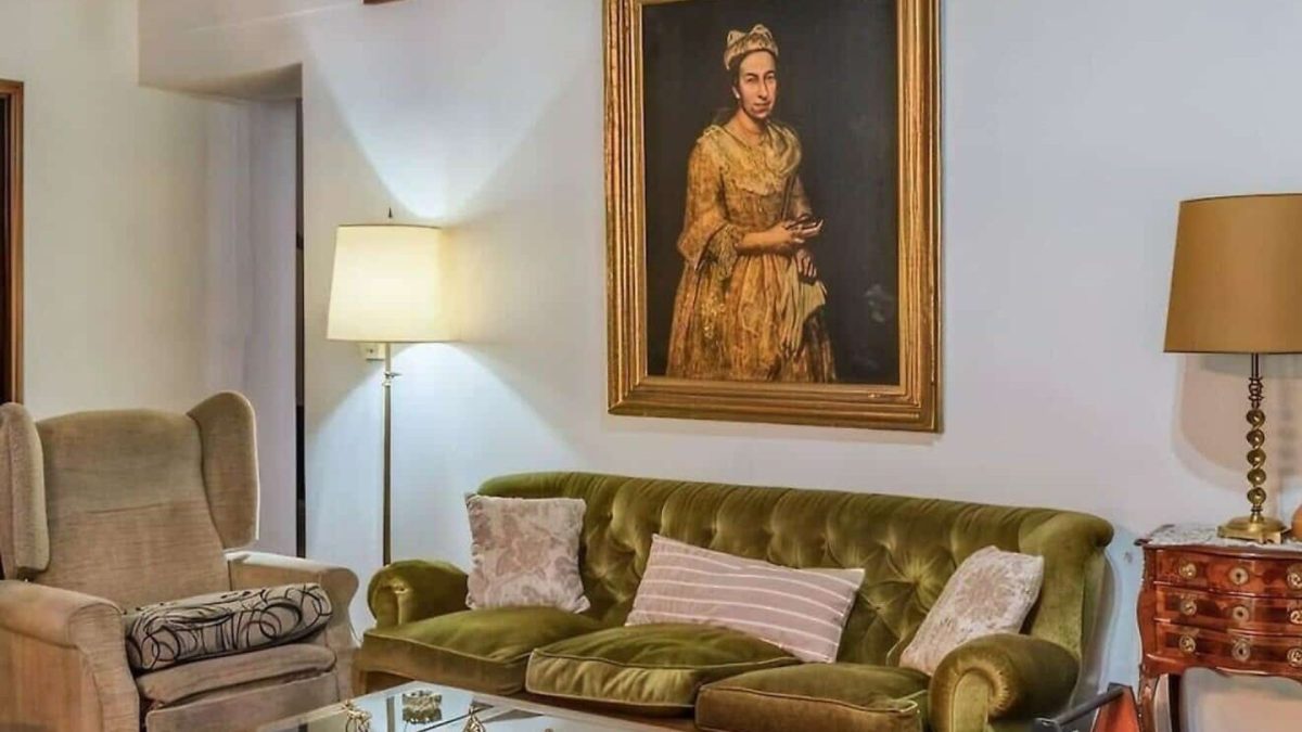 A real estate listing in Argentina featuring “Portrait of a Lady.” Source: Screenshot courtesy of AD/Used with permission.