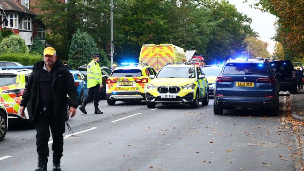 2 killed synagogue England