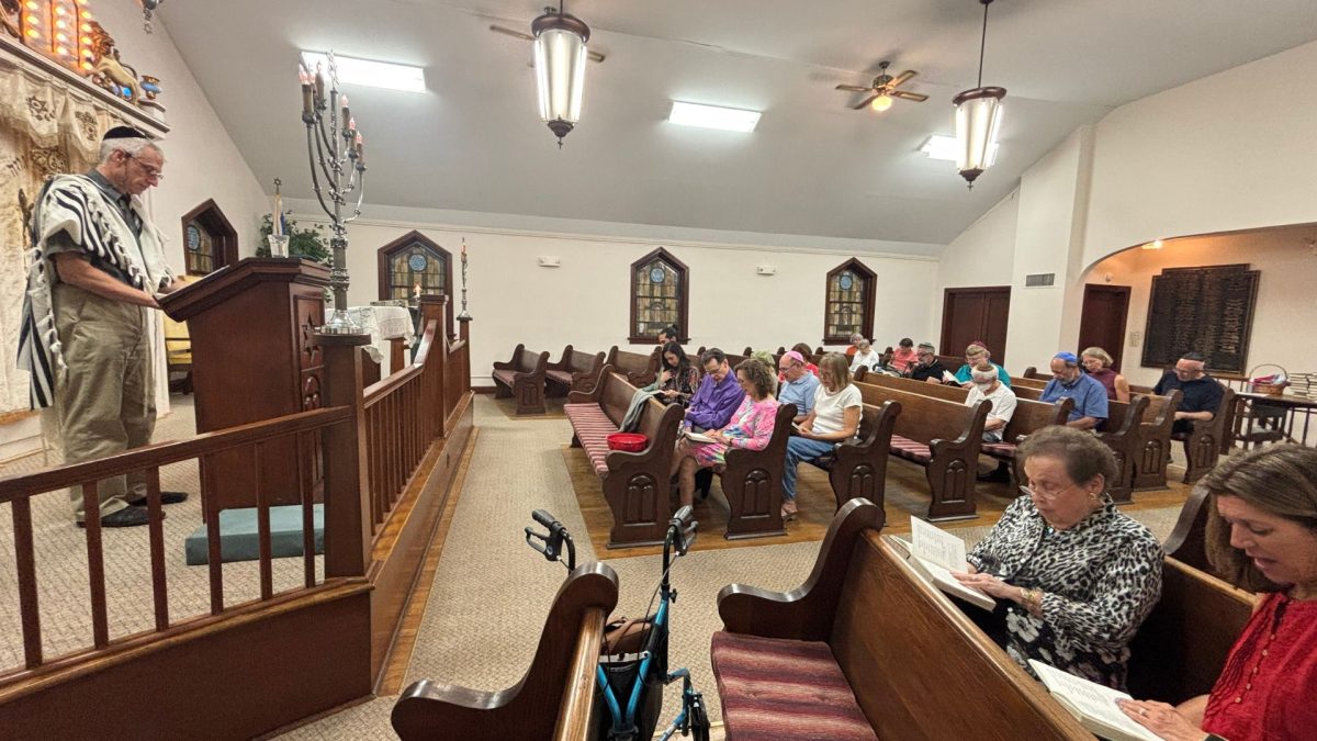 They’re keeping the last synagogue in the Metro East alive. What happens next?