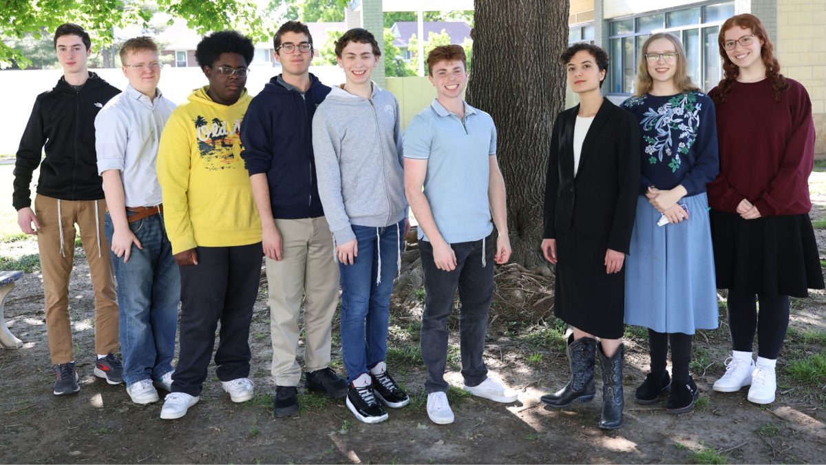 There are just nine students at this Jewish high school. Now it’s growing