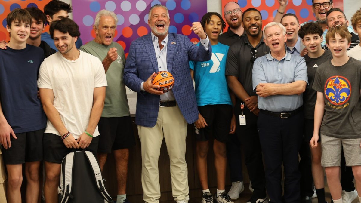 Auburn coach Bruce Pearl urges Jewish athletes: Don't hide who you are
